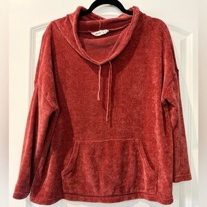Spring and Mercer- Cozy Chenille Cowl Neck Pullover - Burnt Red